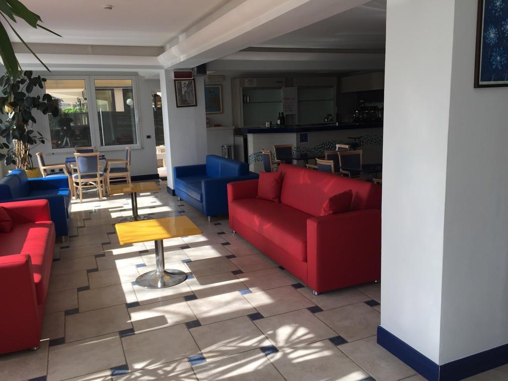 Hotel Bristol